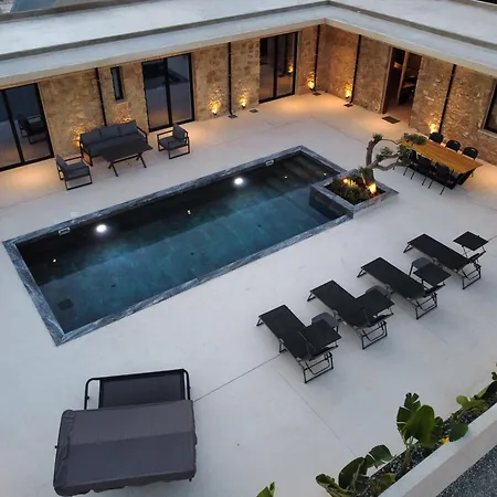 Phaedrus Living Olive Grove Luxury *